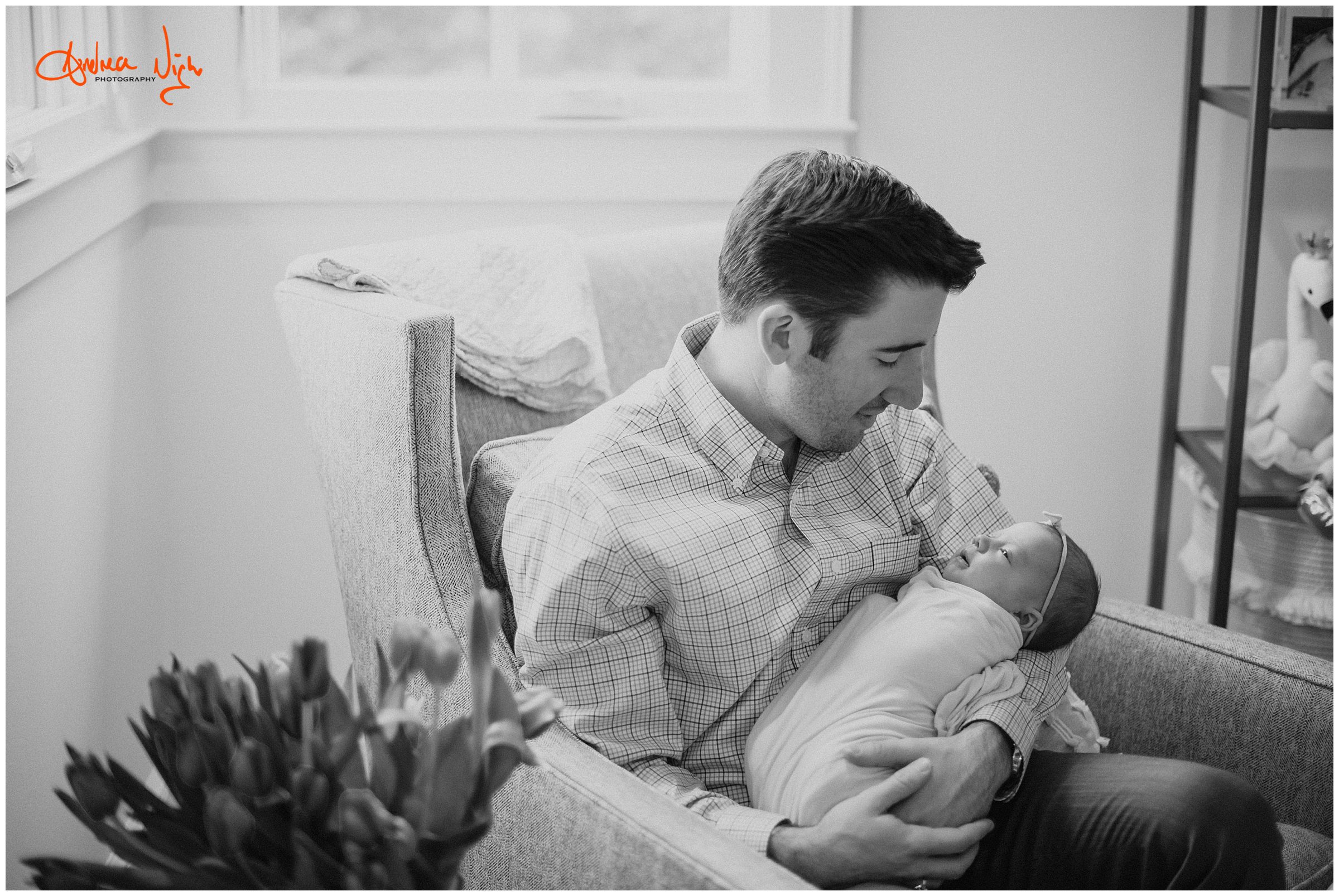 Leawood newborn photographer