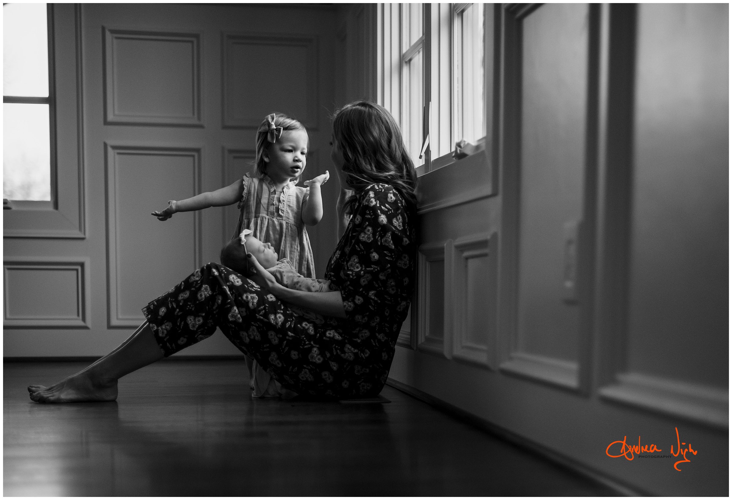 Leawood newborn photographer