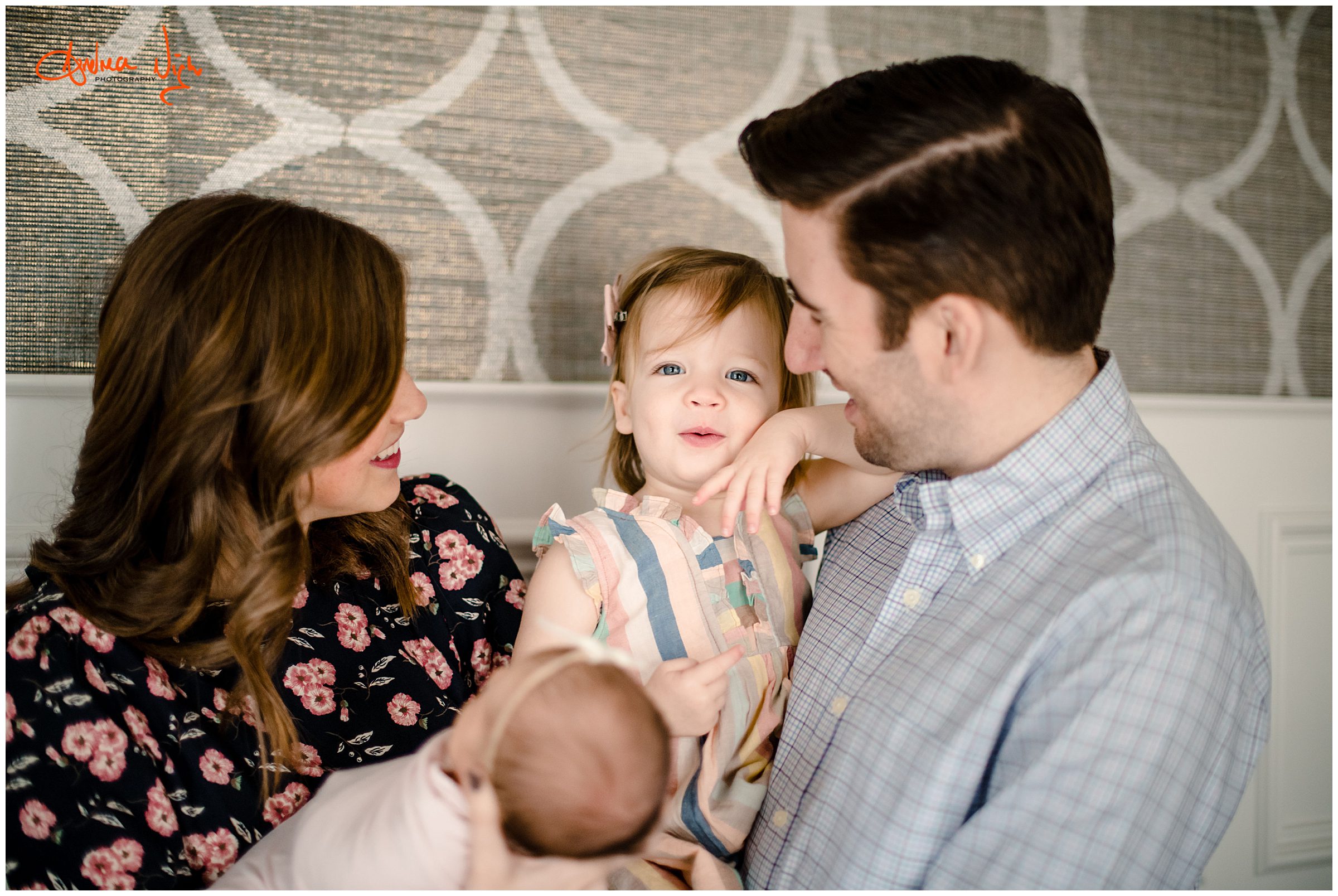 Leawood newborn photographer