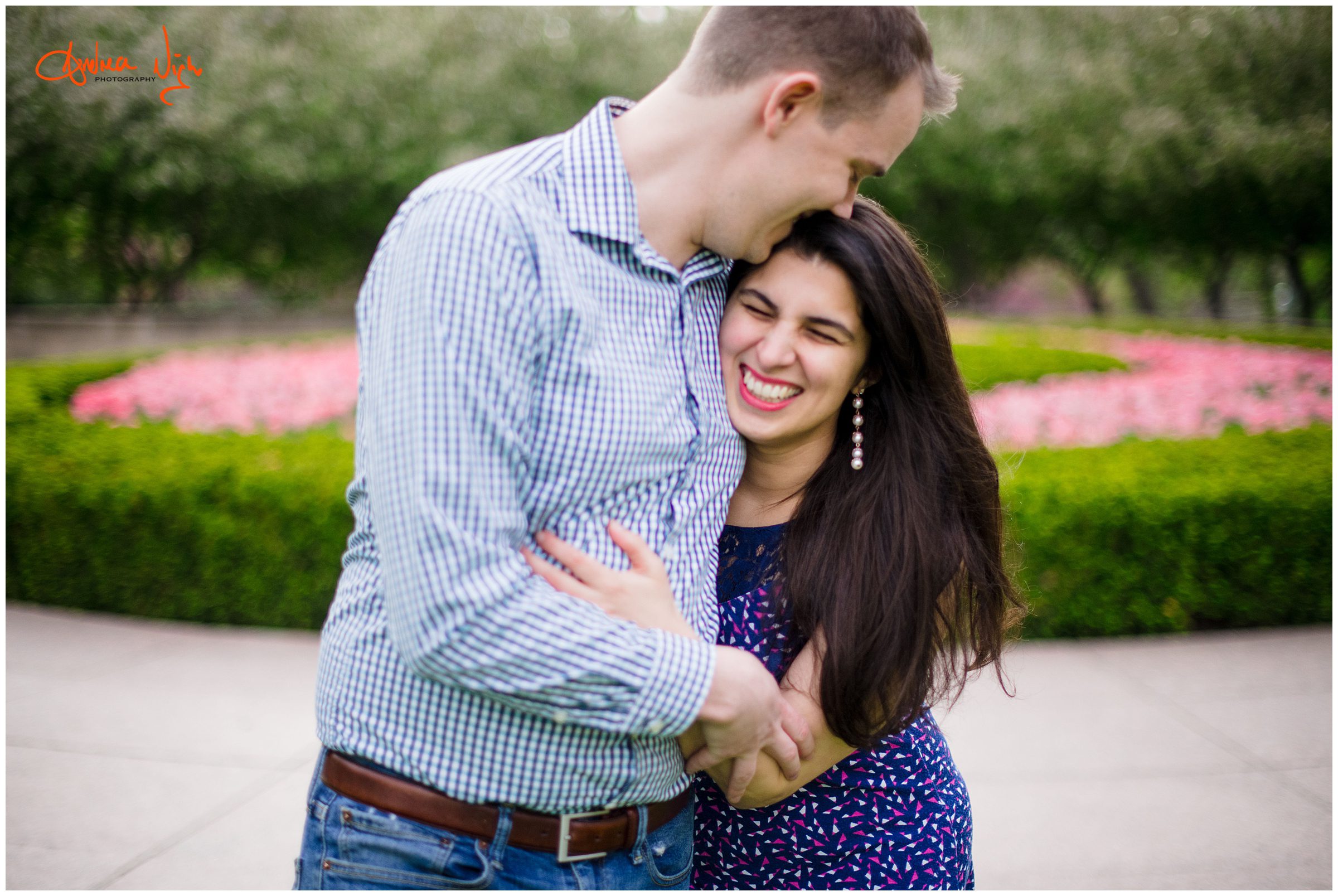 Loose park and The Nelson engagement session