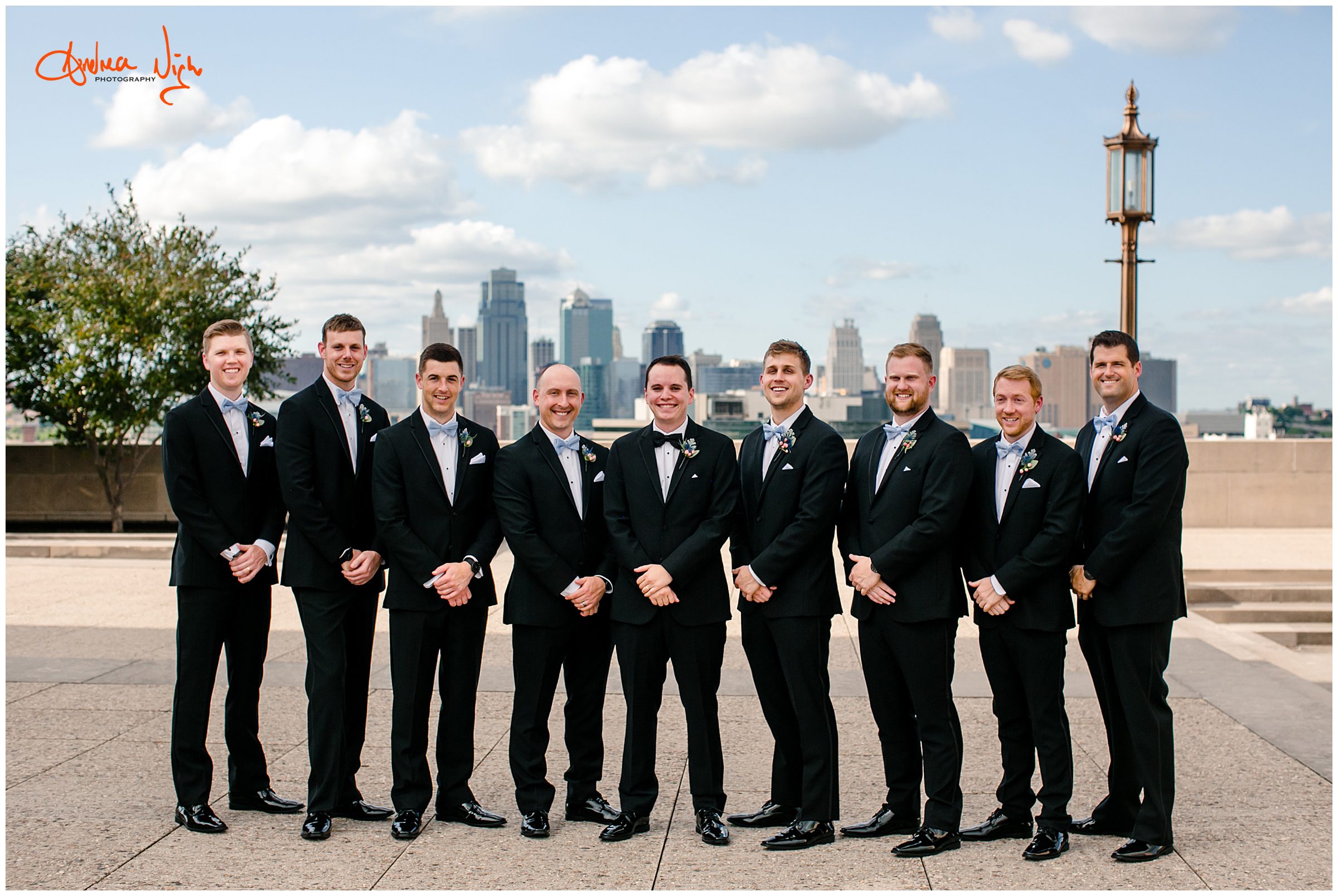 Hallbrook Country Club wedding
Liberty Memorial 