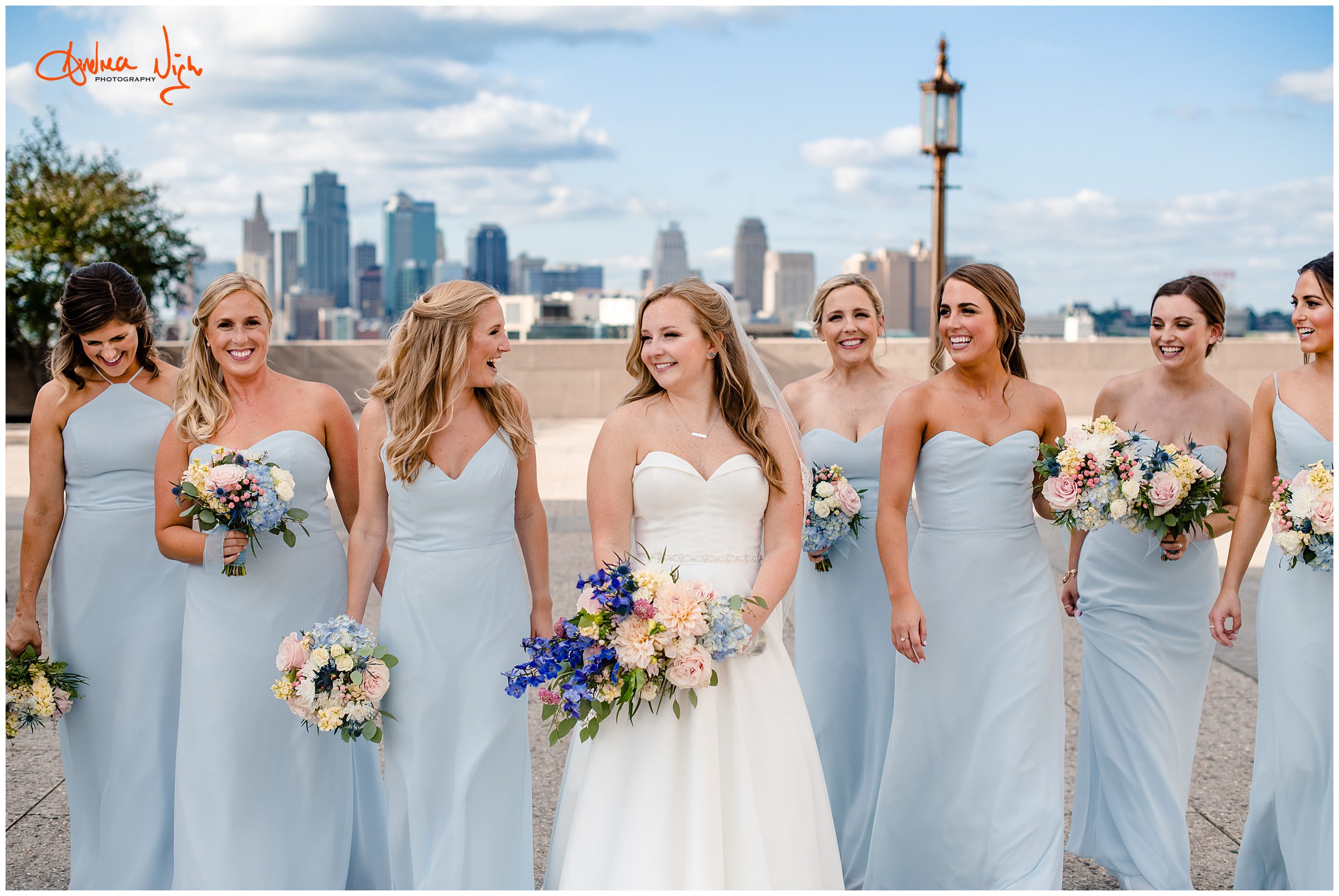 Hallbrook Country Club wedding
Liberty Memorial 