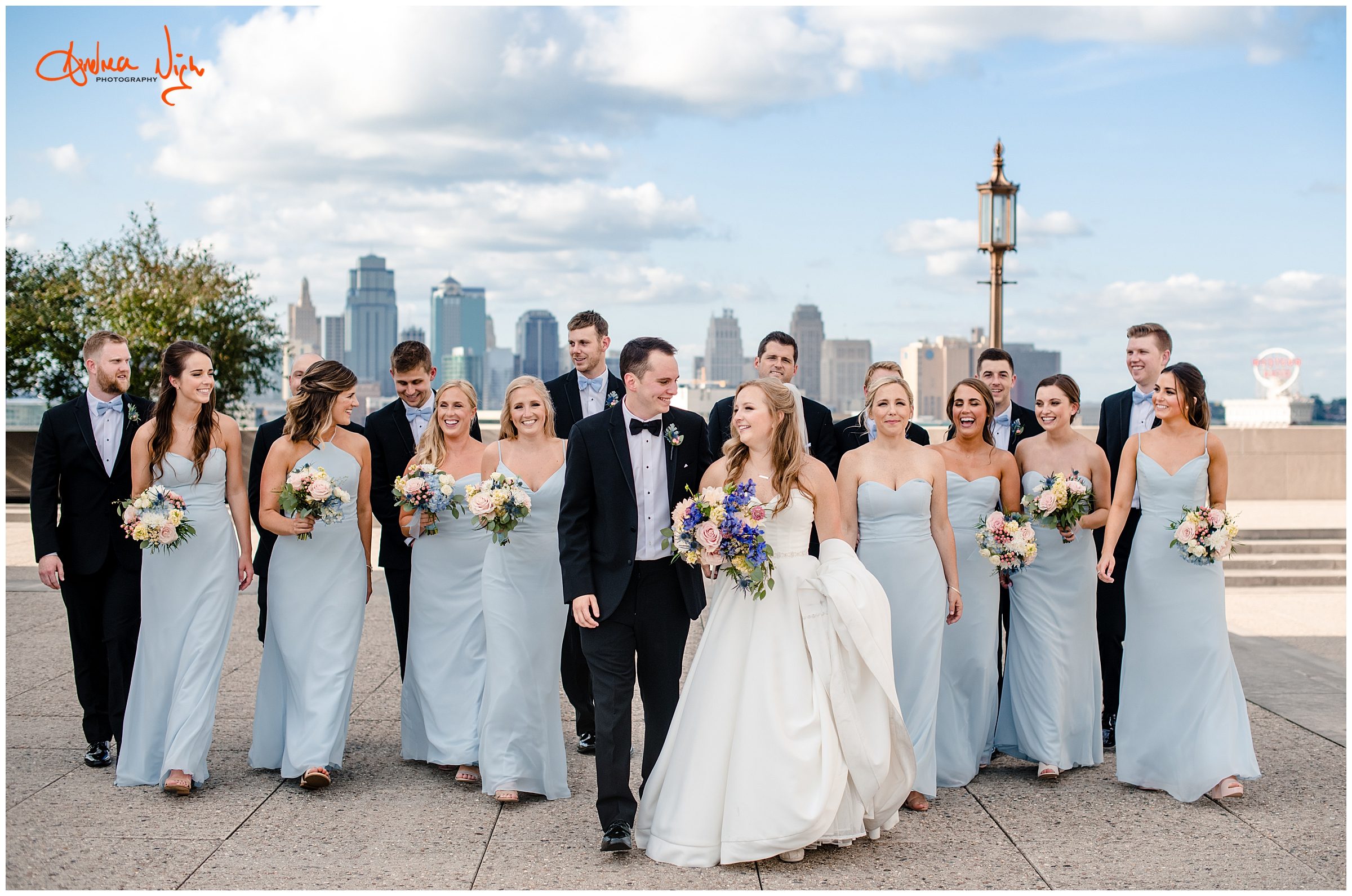 Hallbrook Country Club wedding
Liberty Memorial 