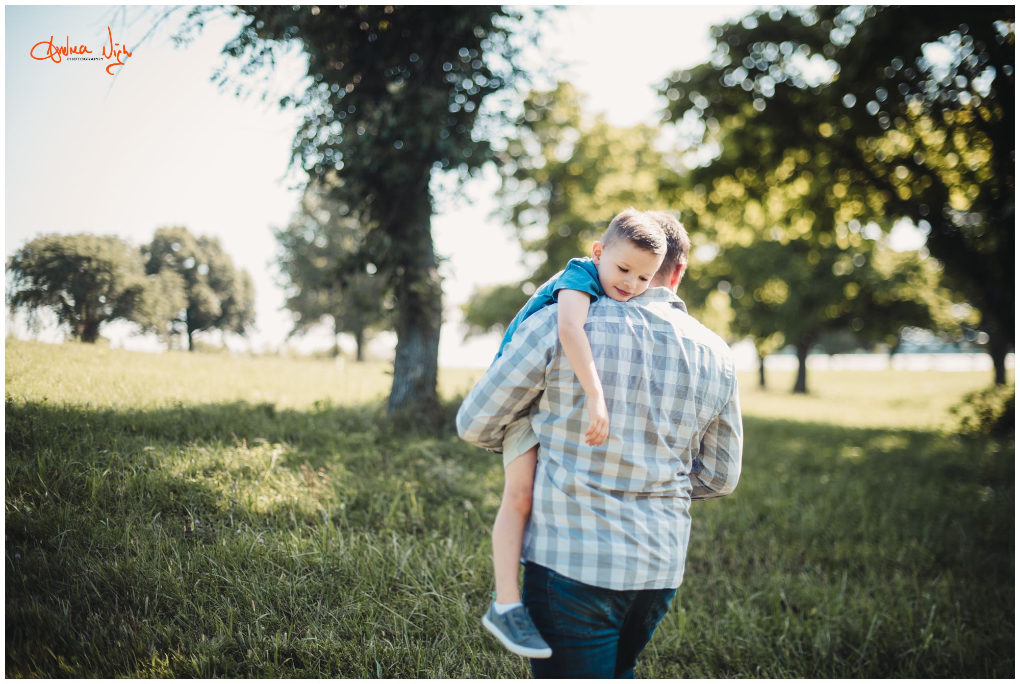 Shawnee Mission park family session