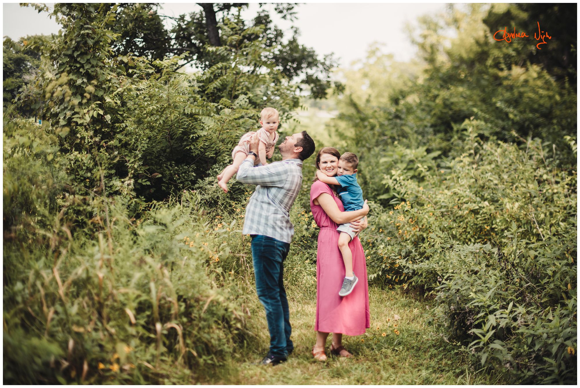 Shawnee Mission park family session