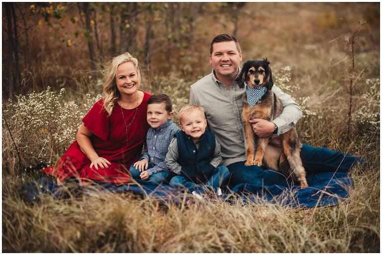 Shawnee Mission Park family portraits - Moeder family