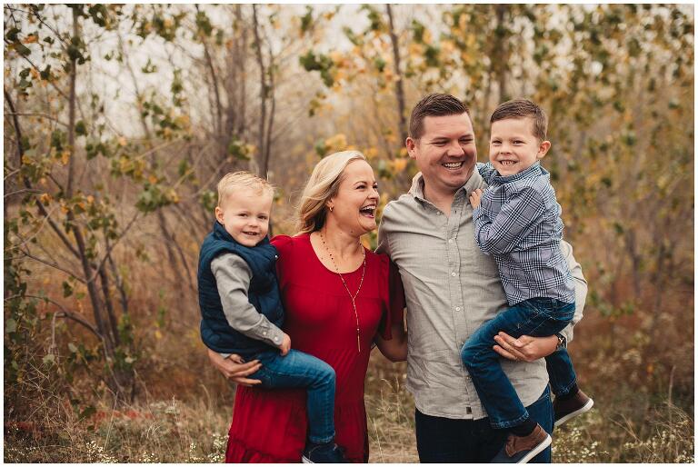 Shawnee Mission Park family portraits - Moeder family