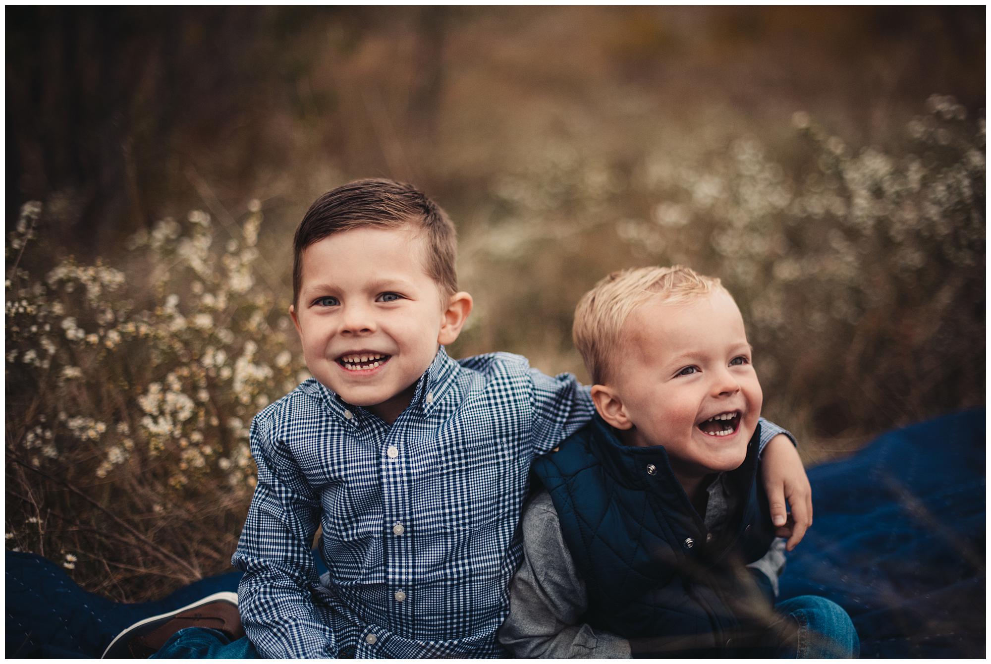 Shawnee Mission Park family portraits - Moeder family