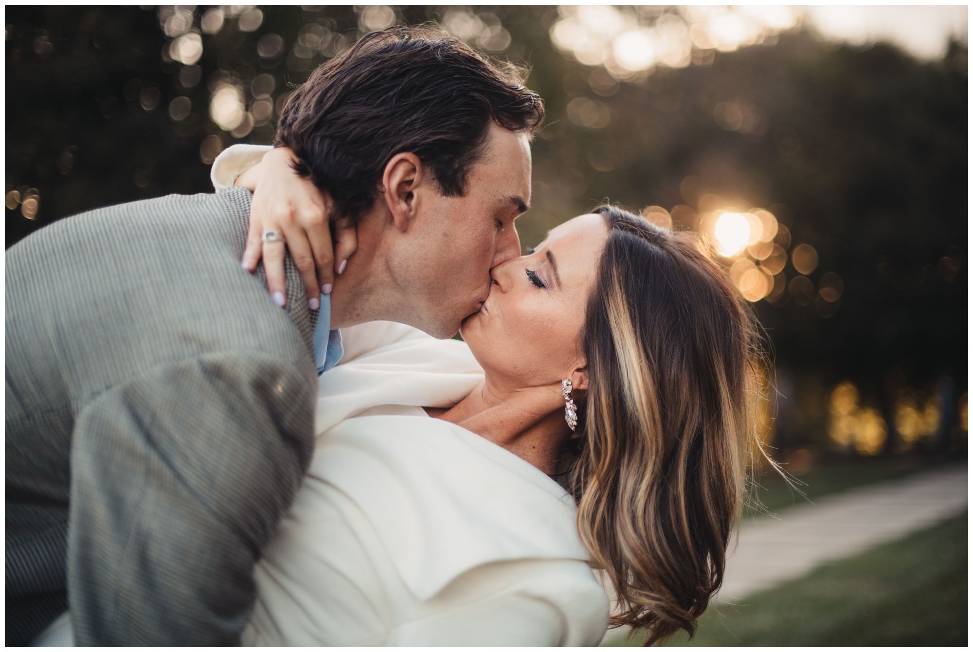 The Nelson and Liberty Memorial engagement session