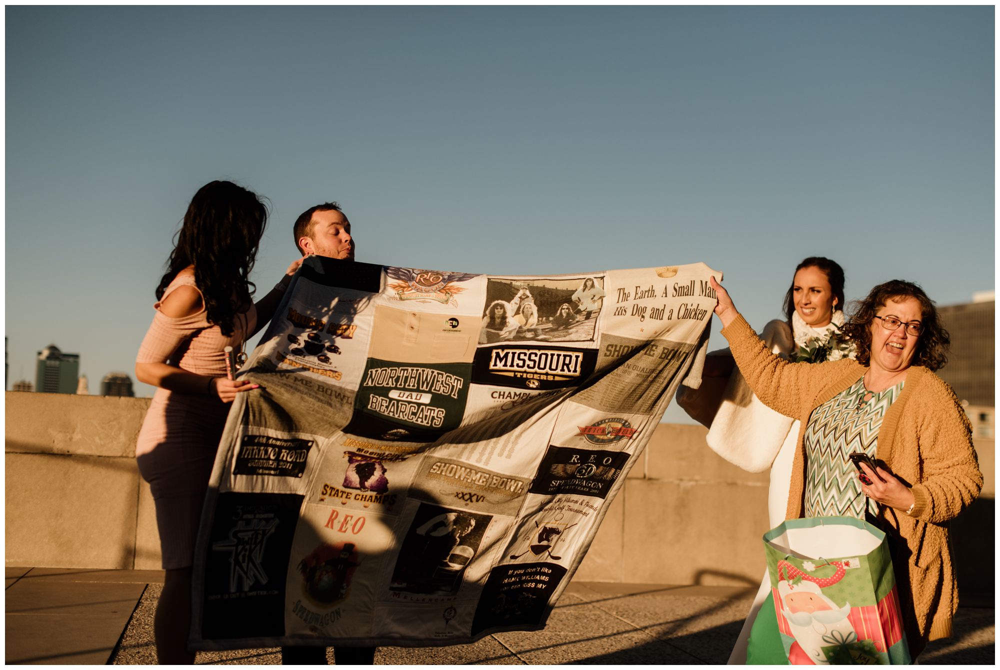 Kansas City elopement, Liberty Memorial