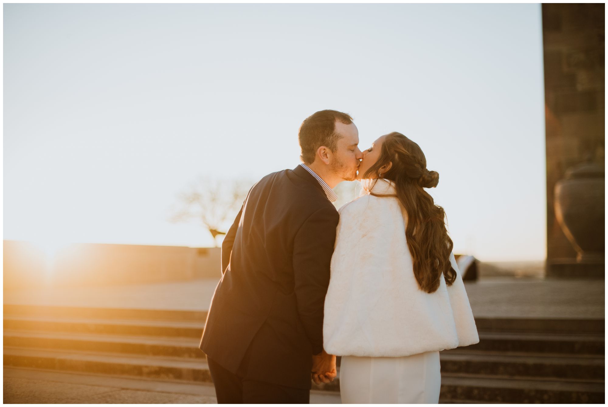 Kansas City elopement, Liberty Memorial