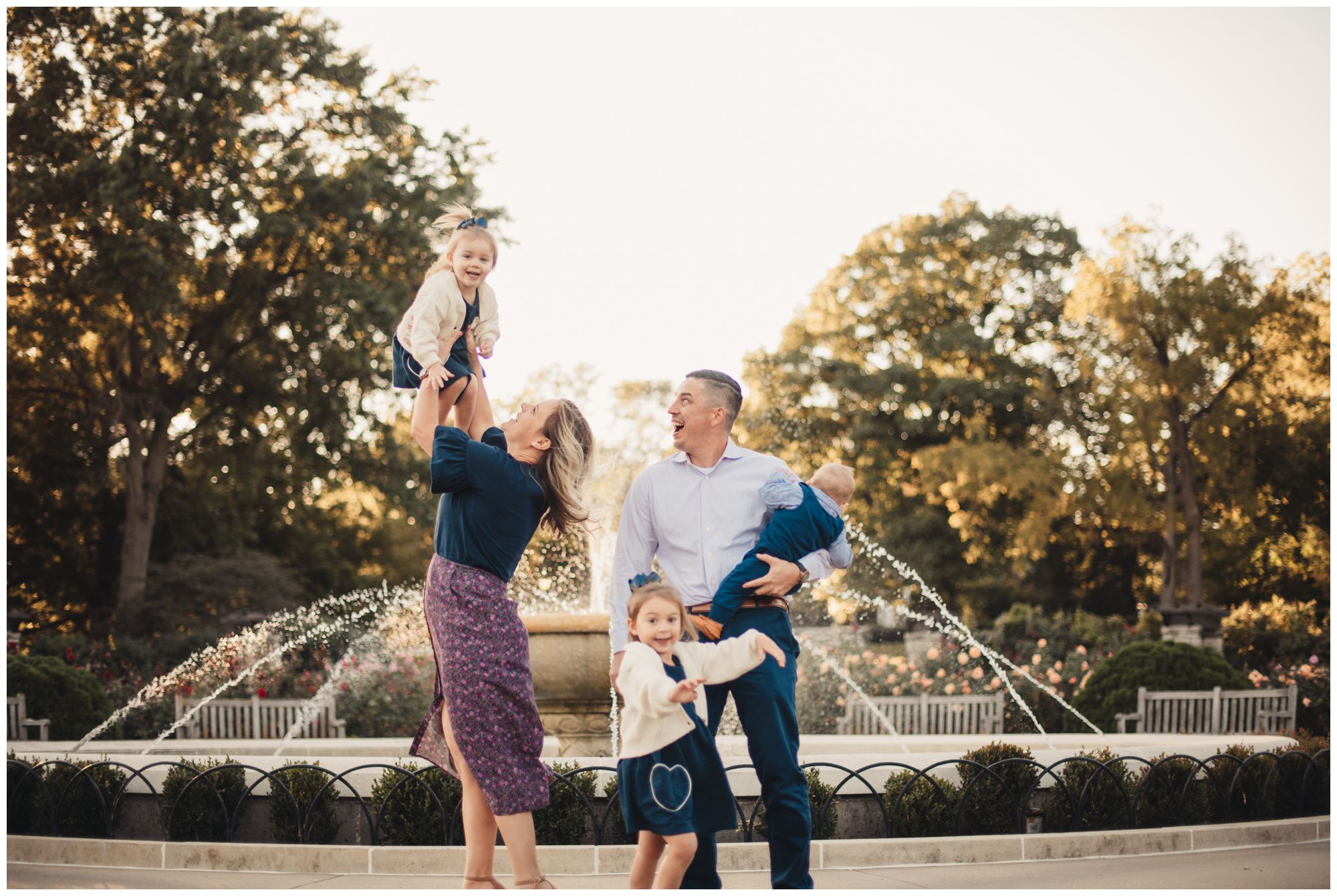 Loose Park Rose Garden family portrait session