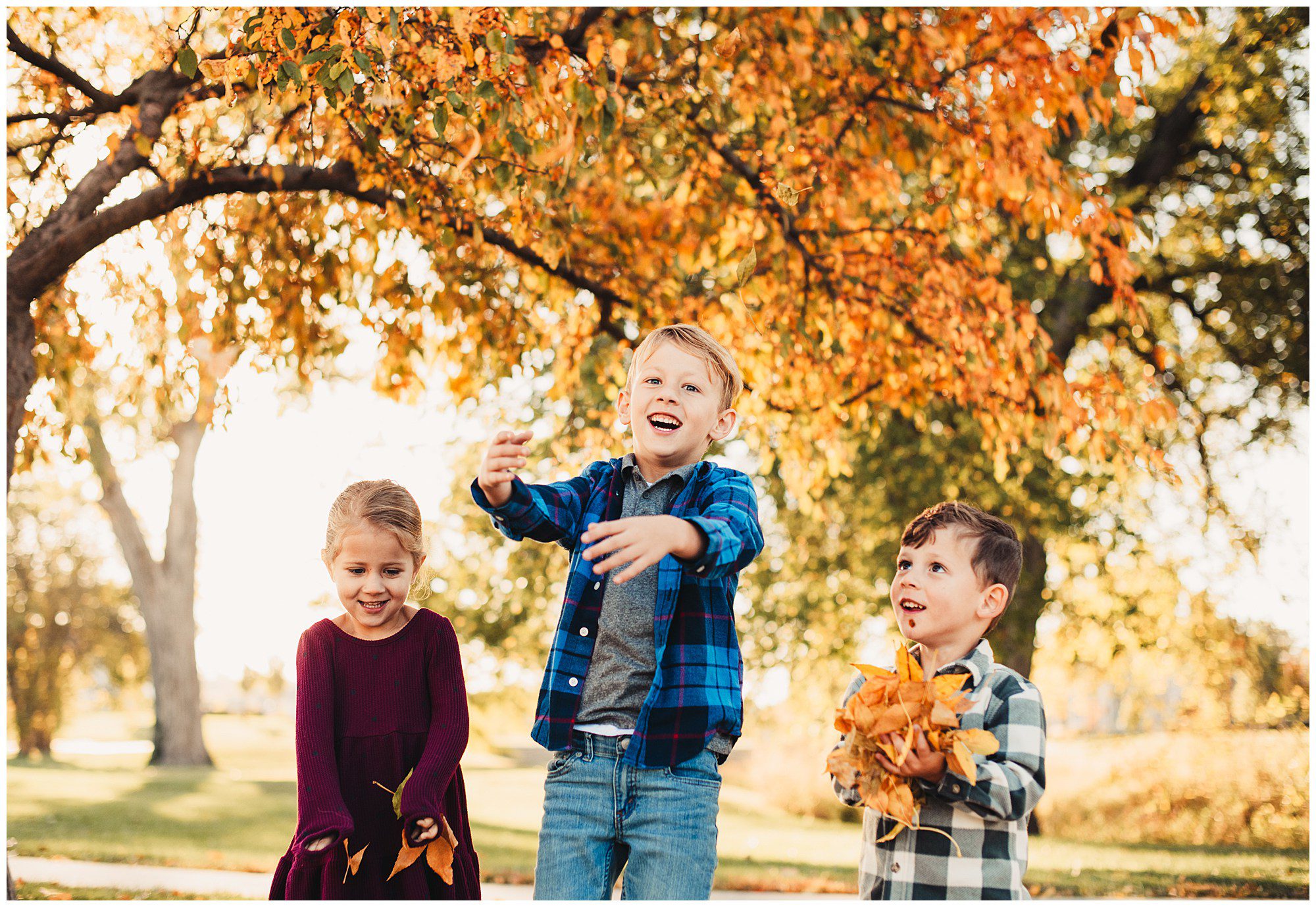 Family portrait session with 3 young kids at the Meadowbrook Park in Prairie Village kansas 