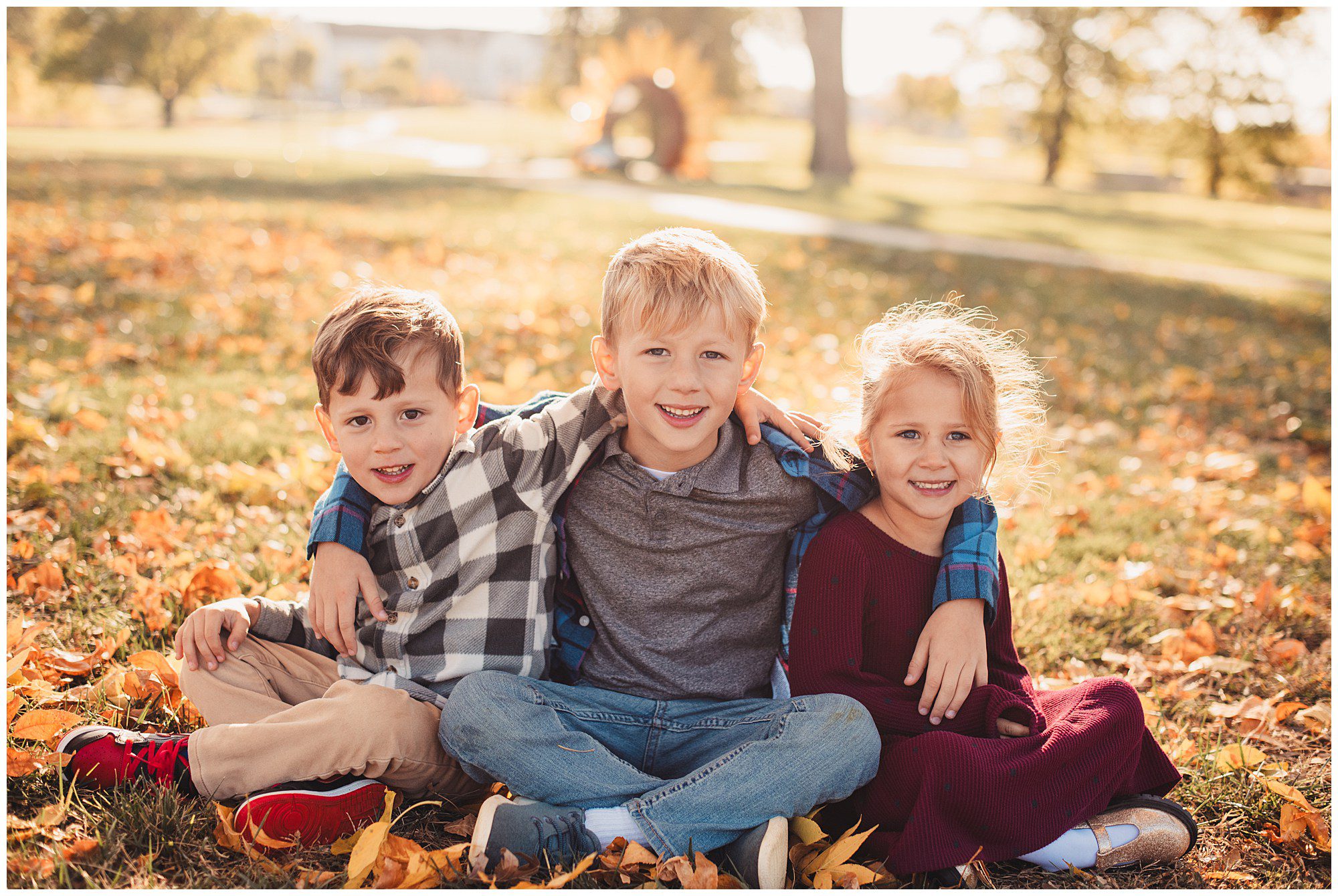 Sibling  photography captured at Meadowbrook park in Kansas